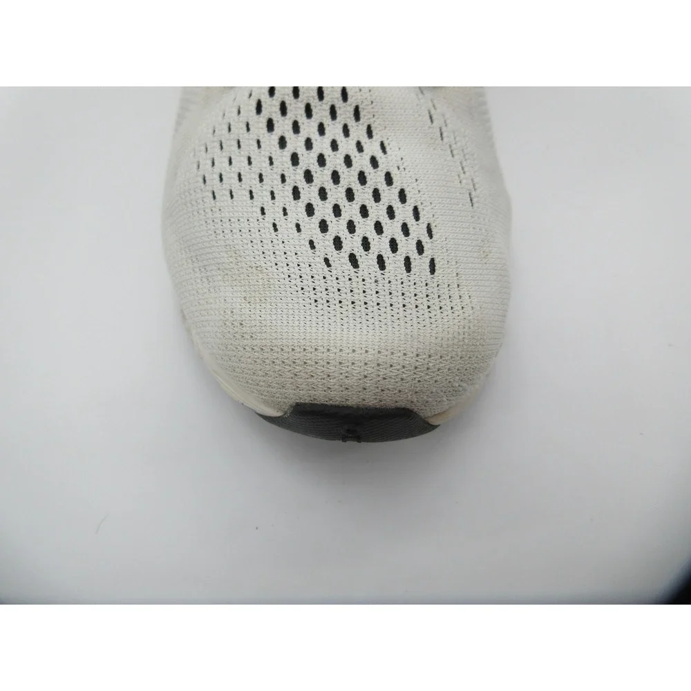 On Cloud Shoes Womens Size 8 White Black Running Swiss Engineering CloudTec